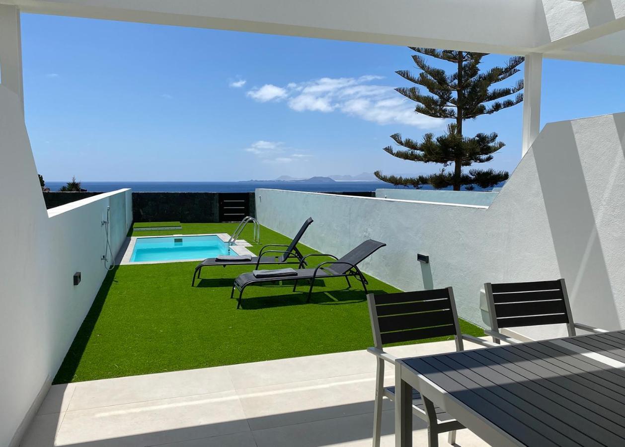 Marina Suites 8 Playa Blanca  Buitenkant foto