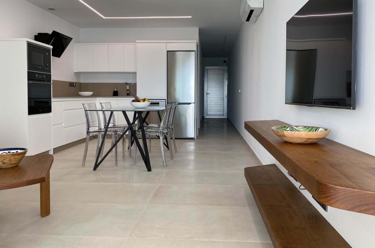 Marina Suites 8 Playa Blanca  Buitenkant foto